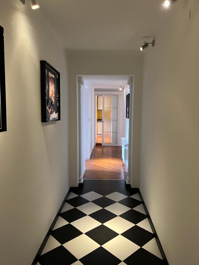 Hostdomus - September Suite Torino Exterior foto